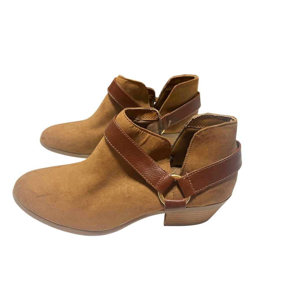American Eagle Tan Ankle Boots With Brown Buckle Accent -Womens Size 7